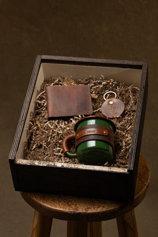 Emaye Kupa Cüzdan Anahtarlık Hediye Seti