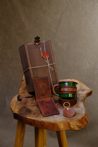 Emaye Kupa Cüzdan Anahtarlık Hediye Seti